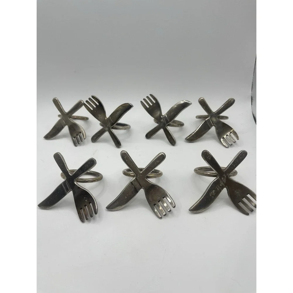 Vintage Pier 1 Silverware Napkin Rings, Set of 7 Silver-Plated, Original Box
